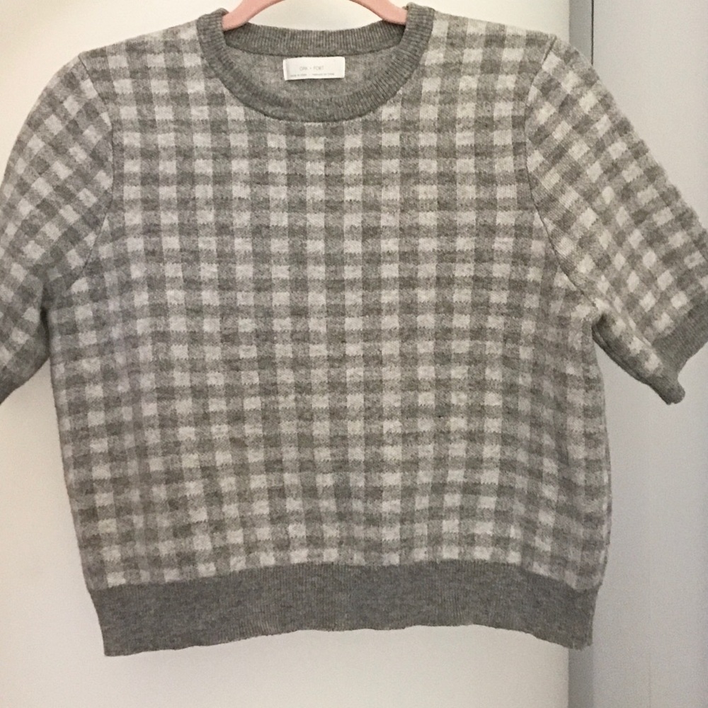 Oak fort sweater